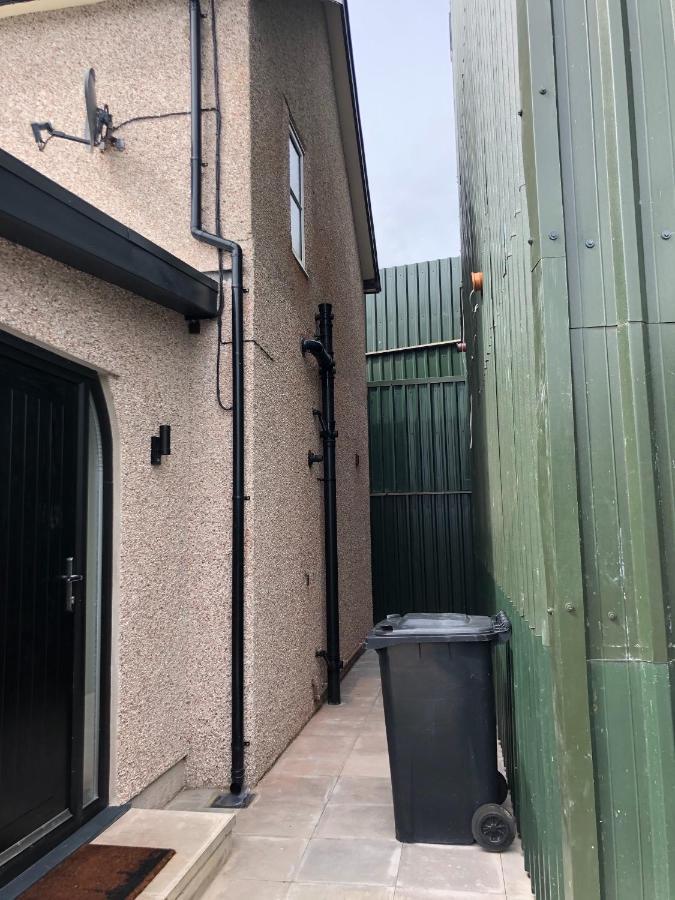 Glennydd House Villa Llangefni Exterior photo